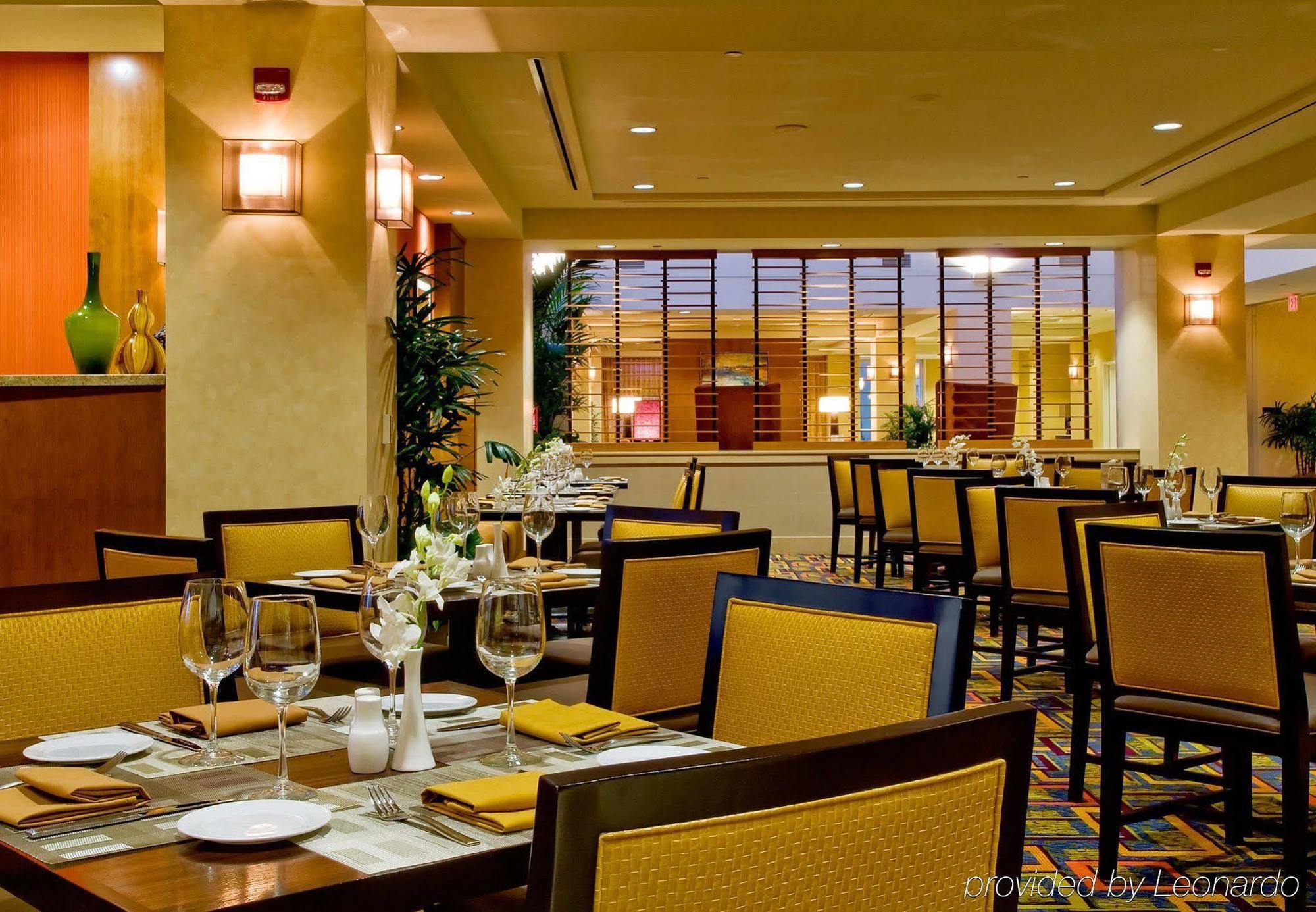 Hotel Bakersfield Marriott At The Convention Center Restaurace fotografie